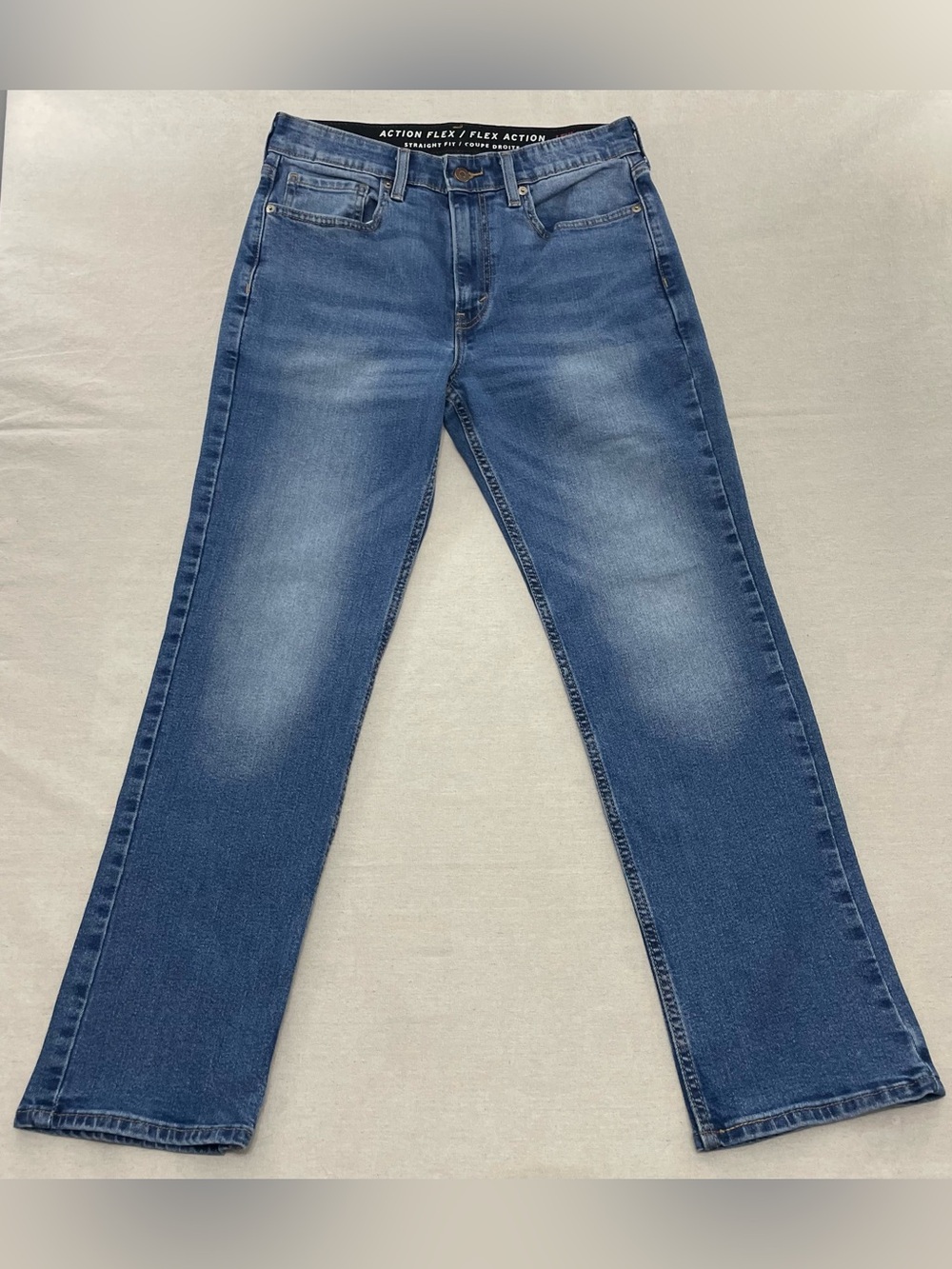Levi Strauss Signature Jeans Men's 30x29 Action Flex Stretch Waist Straight Fit